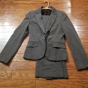 Chic business suit